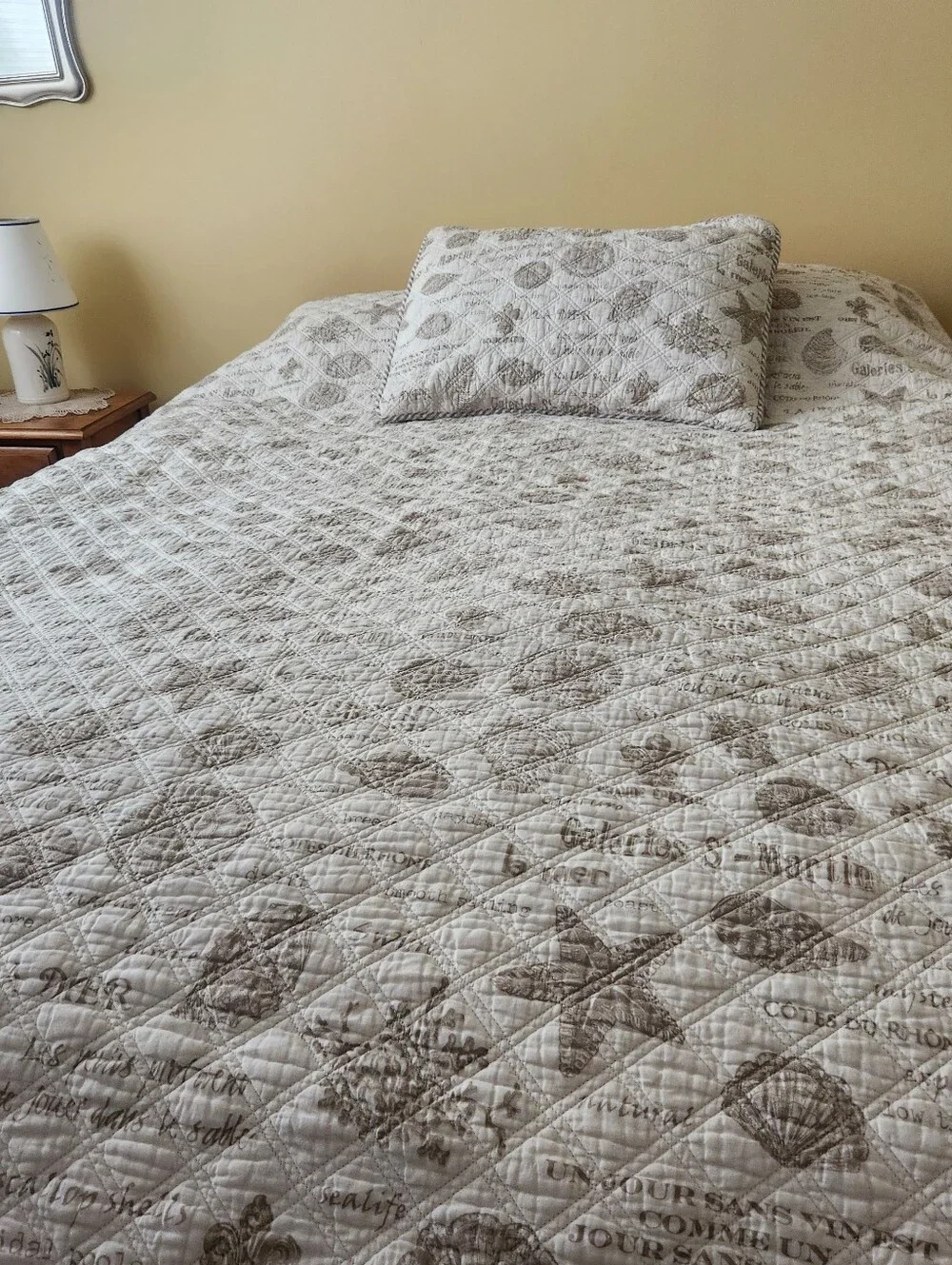 Seashell Quilt 1 Sham Queen La Mer Ocean Beige White Cottage Beachy 86 x 90